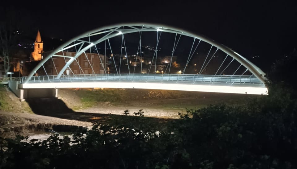Le nouveau pont dei Piani à Imperia, près du cabinet